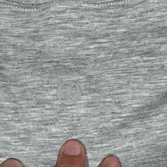 Lululemon Gray Love Crew Size 4 - Picture 4 of 4